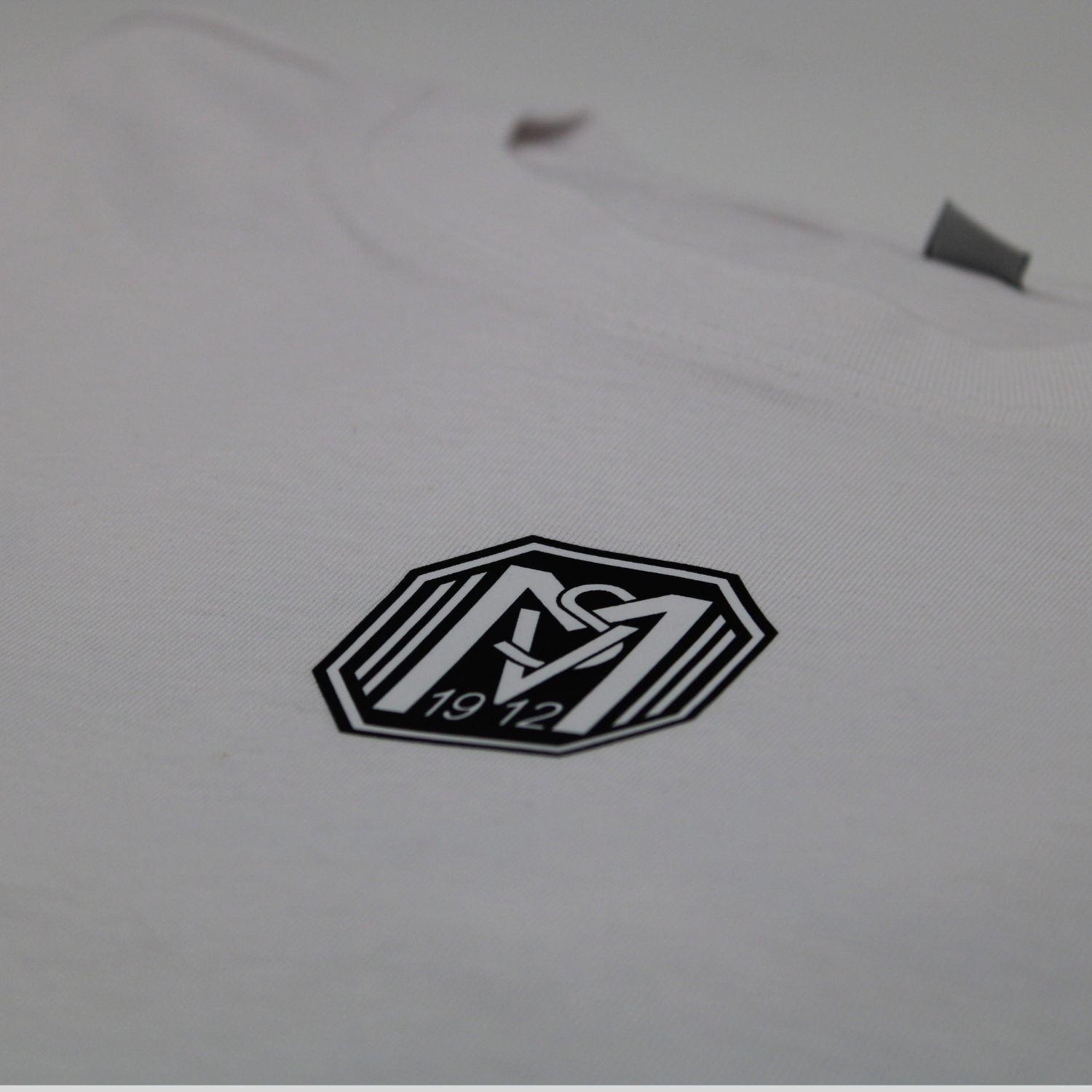 T-Shirt Kursiv Seele der Stadt White