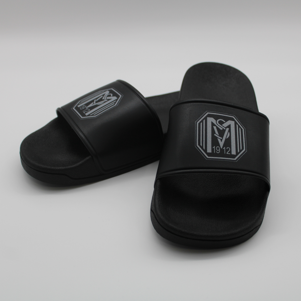 SVM Latsche black